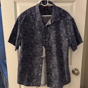 UNTUCKit Navy Floral Men's Casual Shirt